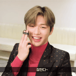 [강다니엘] 강다니엘이 화보 메이크업을 직접 해본다고? 녤이도 따라하는...