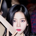 여린 <b>맹수</b>의 아우라가 있는 여돌
