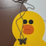 [EXO] 백현이 기다리면서 목걸이 <b>만듬</b>