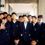 [댓글부탁해] 이거 현빈 중학교사진이라는데