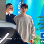 [EXO] 난 백현이 <b>공항사진</b>이랑 출퇴근 <b>사진</b>이