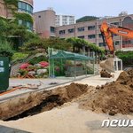 초등학교 운동장서 공사 중 도시가스 배관 <b>파손</b> '아찔'