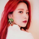 [모두드루와] <b>예리</b> 이사진 뭔가 크리스탈 떠오름