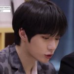 <b>부리</b> 뾱 나옴