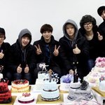 [EXO] 애들 데뷔초