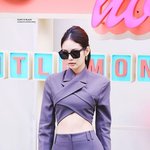[댓글부탁해] 얘들아 제니 허리 있자나