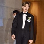 [강다니엘] 강다니엘 수트핏 개쩐다ㅋㅋㅋㅋㅋㅋㅋ