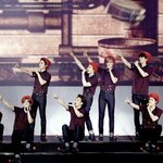 엑소 나비소녀랑 피터팬
