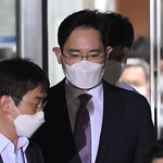 서울구치소 가는 길, 고개 떨군 이재용 ‘망연자실’