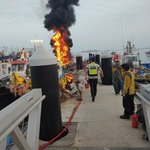 대천항 <b>어선</b>서 폭발과 함께 불…2명 다쳐