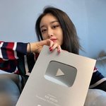 [댓글부탁해] 유튜브 <b>실버버튼</b> 받은 티아라 지연