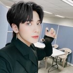 태혀나 다음은 <b>흑발</b> 가자