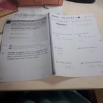 [댓글부탁해] 이거 책 <b>제목</b> 뭔가요?
