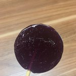 아가씨 <b>사탕</b> 맛있네