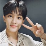 아니 근데 <b>이</b>마크 <b>셀카</b> 잘 찍을 땐 또 잘 찍음