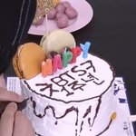 [방탄소년단] 흘러내리는 <b>초코</b>에 진심인 편