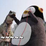 [댓글부탁해] 공룡 <b>산책</b>시키다가 손 물린거봐 ㄷㄷ