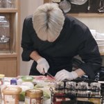 [NCT] 하다하다 이젠 <b>칼질</b>하는 것까지 설레네