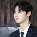 <b>황민현</b>이랑 사귀고싶다
