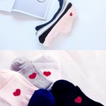 [뷰티패션] 중3 찐따 <b>양말</b> 특징. jpg
