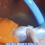 [19] 유튜브 남자가 남자한테 ㄷㄸ하는거 봄?