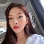<b>분명</b> 딱붙는 바지 입으면 다리가