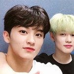 [모두드루와] 오늘 썸남한테 고백받음 <b>축하</b>해줘 ㅠ