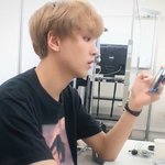 <b>동혁</b>아 나 봐바 ㅜㅜ 예쁘냐고