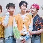 무대 중 <b>기타</b>줄 끊어졌을 <b>때</b> 남돌 반응