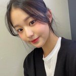 장원영이 예쁘장한 일반인이라는 글