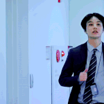 [NCT] 김정우 산책짤 뿌<b>립니</b>다 심장 조심^^!