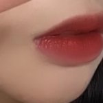 [댓글부탁해] 나 <b>입술색</b> 이쁘지