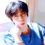 <b>휘영</b> 너무 잘생김