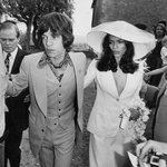 인상적인 해외 <b>셀럽</b>들의 웨딩드레스