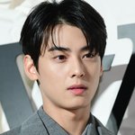 차은우도 야<b>오치</b>옆에 있으니까 오징어되네