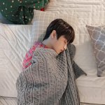 <b>이사진</b>만 보면 나쁜사람이 되는것같아