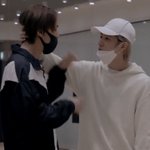 동<b>런</b>러. 없습니까.