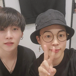 방탄 슈가랑 지민이 풀어본 신조어 퀴즈