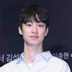 말이 되냐 영화감독인데 ㄹㅇ 아이돌 <b>재질</b>