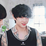 뷔 이짤 조카귀여워<b>퓨</b>ㅠㅠㅠㅠㅠㅠㅠㅠㅠ