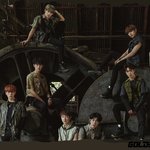 [골든차일드] 이거 무대 <b>의상</b>이겠지