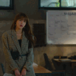 겉보기와 <b>달리</b> 상처 많은 아이 '윤서영'