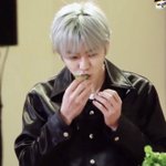 [NCT] 풀 먹는 토끼<b>재질</b>