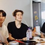 [NCT] 오늘 브이앱 정재현 뭐임 ㅋㅋㅋㅋㅋ