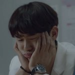 아니 나만 화장할때 <b>콧물</b> 나오냐