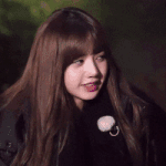 블핑 리사의 <b>갭</b>차이