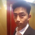 옥택연은 진짜 심하게 셀카를 못찍네