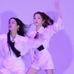 <b>히토미</b> 살 너무빠졌는데?? 진짜 너무 말랐어 뭐야