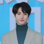 <b>런쥔</b> 이 날 진짜 잘생겼다