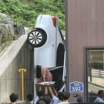 임신부 탄 <b>차량</b> 추락.임신부 무사히 구조